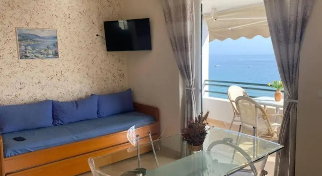 Corfu Glyfada Menigos Resort 86, Забронировать Курортный отель Отели периферии Ионических островов с парковкой, Парковка
