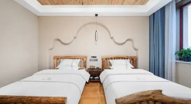 Люкс Deluxe Narati Jansshe · Light enjoy homestay