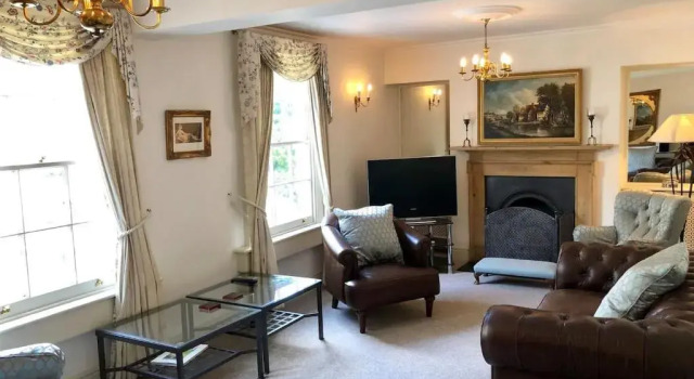 Коттедж Lansdown Slope Townhouse - Elegant 5 Bedrooms near Assembly Rooms