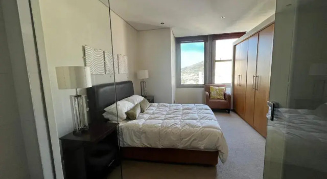 Апартаменты Modern, central, at 19th floor with amazing views
