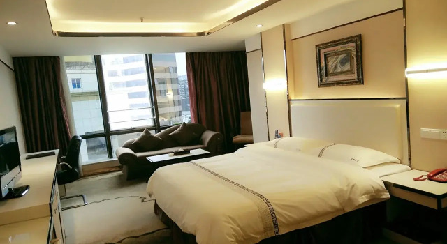 Jin Yu Hotel (Zhuhai Gongbei Port Pedestrian Street), Boek Hotel Hotels in Guangdong met parkeren, Parkeren