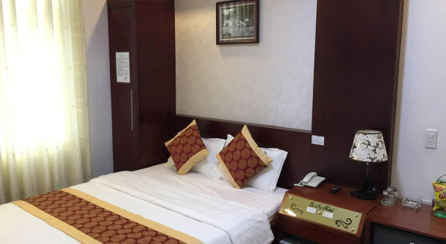 Le Na Hotel