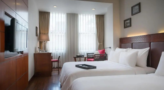 Номер Standard Hanoi E Central Luxury Hotel