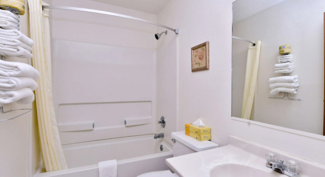 Двухместный люкс Americas Best Value Inn & Suites International Falls