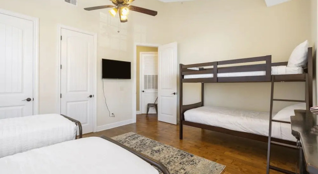 Luxury Penthouse Near Silver Dollar City, Забронировать Отель Отели Table Rock Lake 3 звезды, 3*
