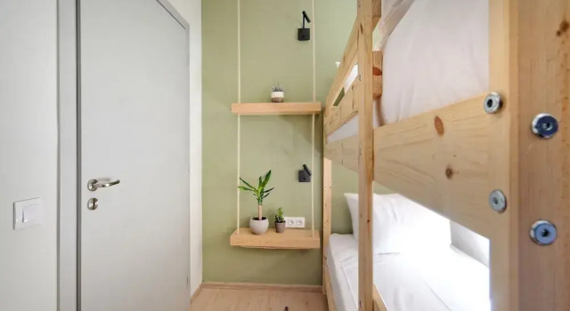 Апартаменты Цокольный этаж с 2 комнатами Hercules Residence