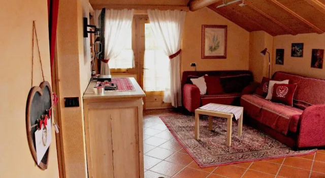 2 Bedrooms Attic Apartment Chalet Alfonz