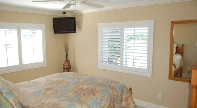 Sunset Royale - 116 2 Bedrooms 2 Bathrooms Apts
