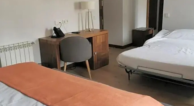 Полулюкс HOTEL Hospedería Monasterio de La Vid