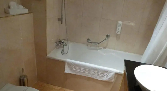 Люкс Hotel Tristar