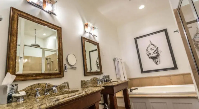 Suite The Delafield Hotel