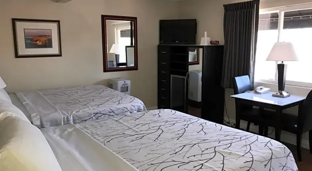 Номер Economy Ocean Beach Hotel