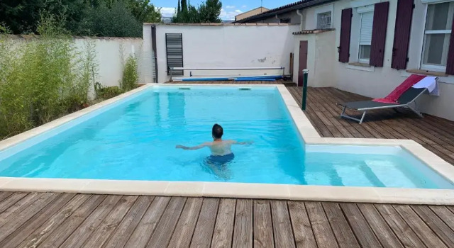 Коттедж LS2-395 Location vacances maison de plain-pied avec piscine à Mallemort en Provence 4 personnes