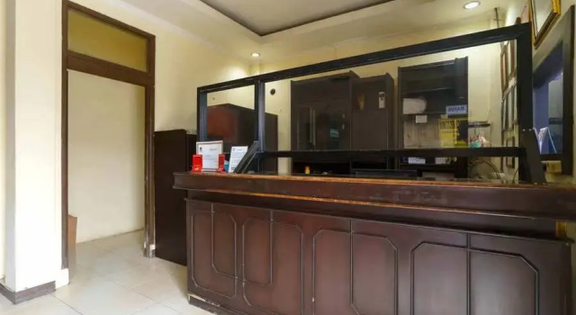 RedDoorz @ Dwipa Wisata Hotel, Prenota Hotel Bandar Lampung Sumatra