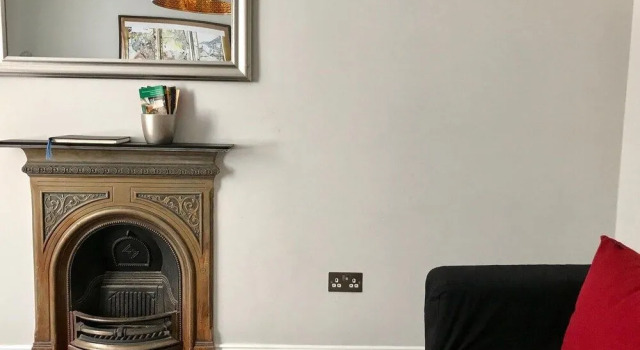 Heart of Edinburgh City Flat, Забронировать Апартаменты/квартира Отели Эдинбурга с парковкой, рядом с Reid Concert Hall Museum of Instruments, Парковка