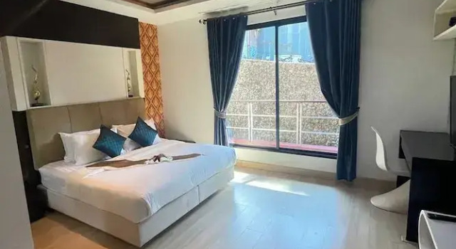 Вилла с 2 комнатами с видом на окрестности Home Kamala Hills by OYO Rooms