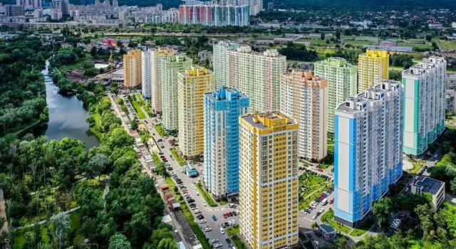 Студия Apartment Voskresenska 18 , Парковые Озера