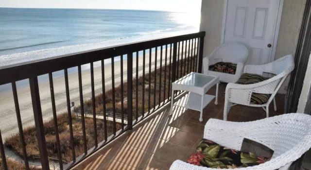 Water Pointe 903 - 3 Br condo by RedAwning