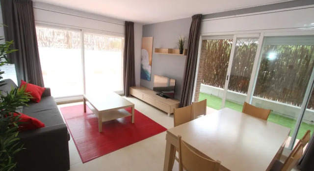 Апартаменты Цокольный этаж с 2 комнатами Salou Med Apartamentos