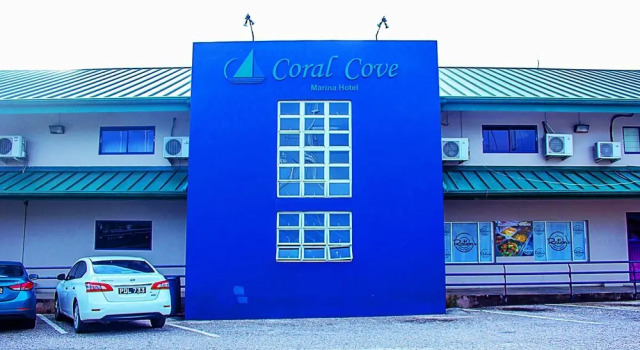 Coral Cove Marina Hotel, Prenota Hotel Chaguaramas Trinidad