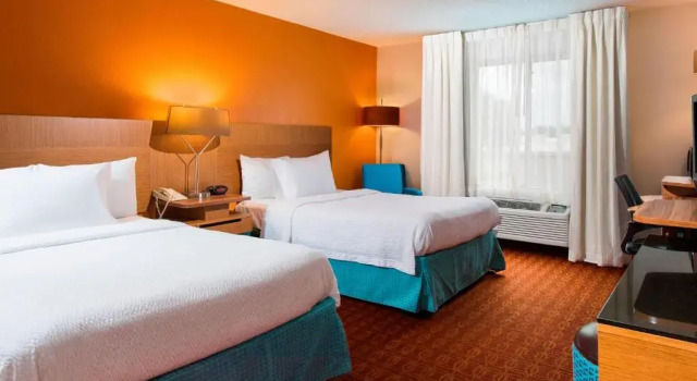 Четырёхместный номер Standard Fairfield Inn & Suites by Marriott Fort Myers Cape Coral