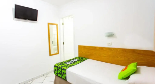 Одноместный номер Standard VOA Convenience Hotel