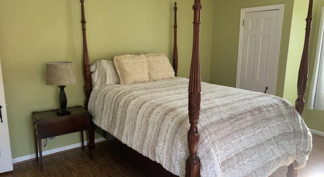 Номер Standard Inn at Millrace Pond