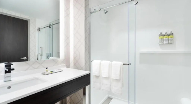 Двухместный номер Standard Holiday Inn Boston Logan Airport - Chelsea by IHG