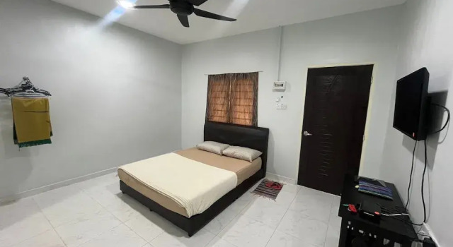 OYO 91220 D Inai Roomstay, Rezerwuj Hotel Pantai Cenang 
