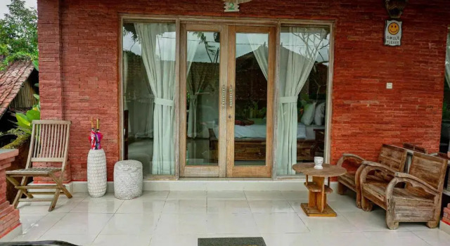 Kresna Asih House, Забронировать Отель Отели провинции Бали с завтраком, Завтраки