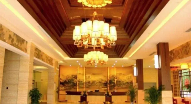 Century Land Hotel