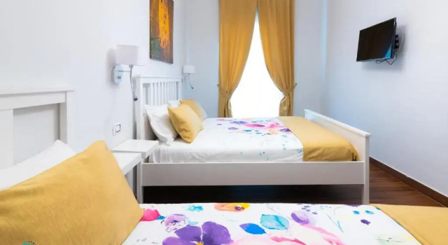 Трёхместный номер Standard с балконом B&B Marina di Ortigia
