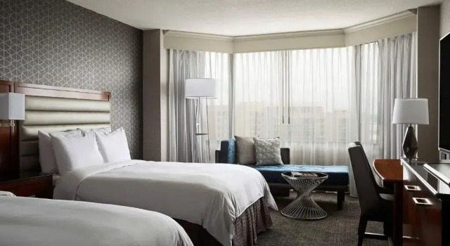 Номер Superior Crystal Gateway Marriott