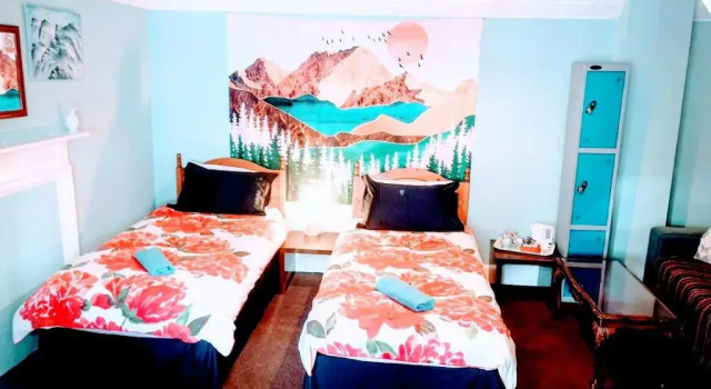 aabAlree Guest House, Забронировать Гостевой дом Отели Ангус с парковкой, Парковка