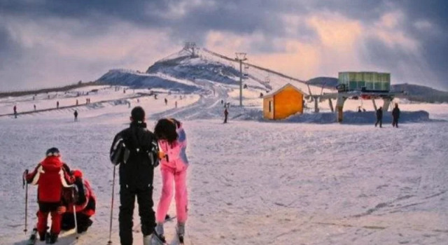 Golden Mountain Resort Hotel Qingdao, Забронировать Курортный отель Яньтай Yantai Region