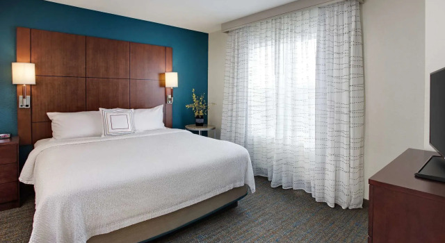 Chicago Marriott Midway, Забронировать Отель Отели Иллинойс 3 звезды, 3*