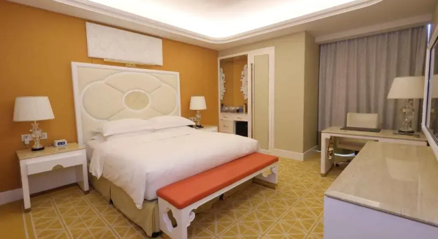 Двухместный номер Superior Ramada by Wyndham Sihanoukville Xinhaohui Palace