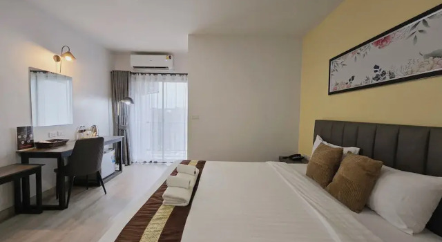 Двухместный номер Deluxe с балконом Remas Hotel Hat Yai