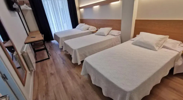 Семейный номер Standard Plaza Pombo B&B - Hostal