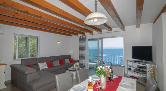 Nice Home in Blato With 3 Bedrooms, Wifi and Outdoor Swimming Pool, Prenota Hotel Hotel a Croatian Islands con piscina, Piscina