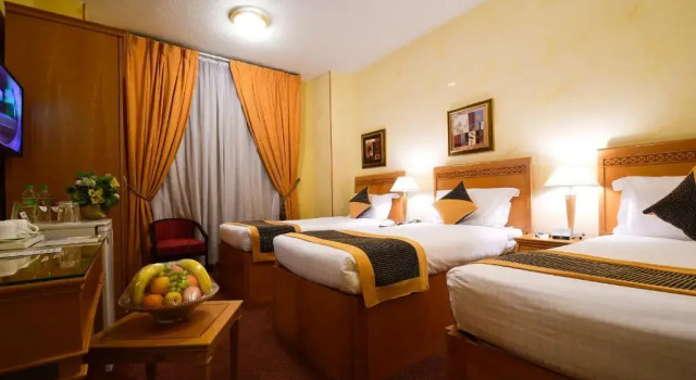 Трёхместный номер Standard Al Ansar Palace Golden Tulip Hotel