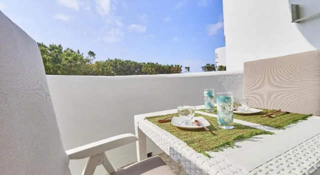 Апартаменты Cubo's Calahonda Beachfront