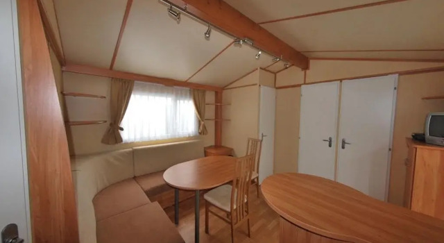 Schwimmbad Camping Mössler, Prenota Campeggio Campeggi e glamping a Carinzia, Campeggio