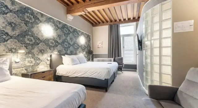 Номер Comfort Hotel karel de stoute