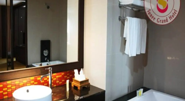 Номер Standard Sunee Grand Hotel and Convention Center