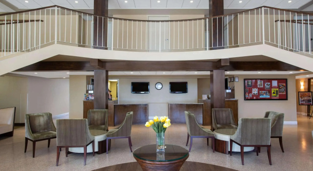 Ramada by Wyndham Venice Hotel Venezia, Забронировать Отель Венис Sarasota Area