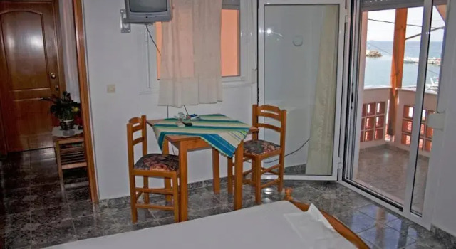 Peristerianos, Book Apartment Nea Skioni 