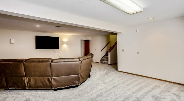Amazing 3 bedroom House in Upscale Part of Town!, Prenota Hotel Hotel a Kansas con parcheggio, Parcheggio