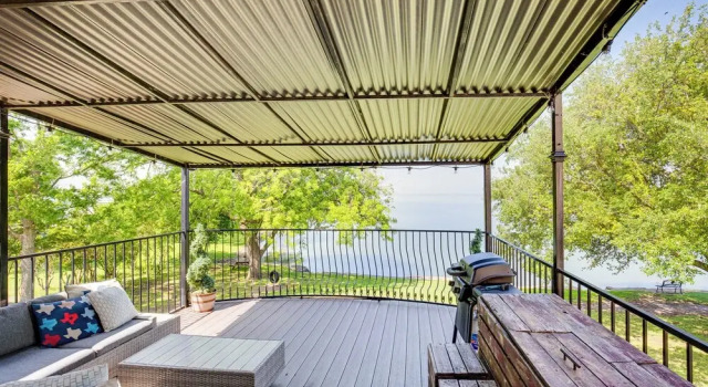 Апартаменты с 3 комнатами с балконом 7 Mi to Winery: Lakefront Rockwall Home w/ Deck