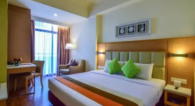 Семейный номер Standard с видом на океан Hotel Sentral Seaview @ ​Beachfront